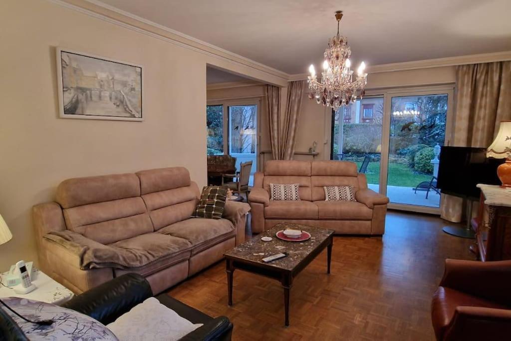 Charmant Appart. Dans Une Villa Saint-Louis  Exterior photo