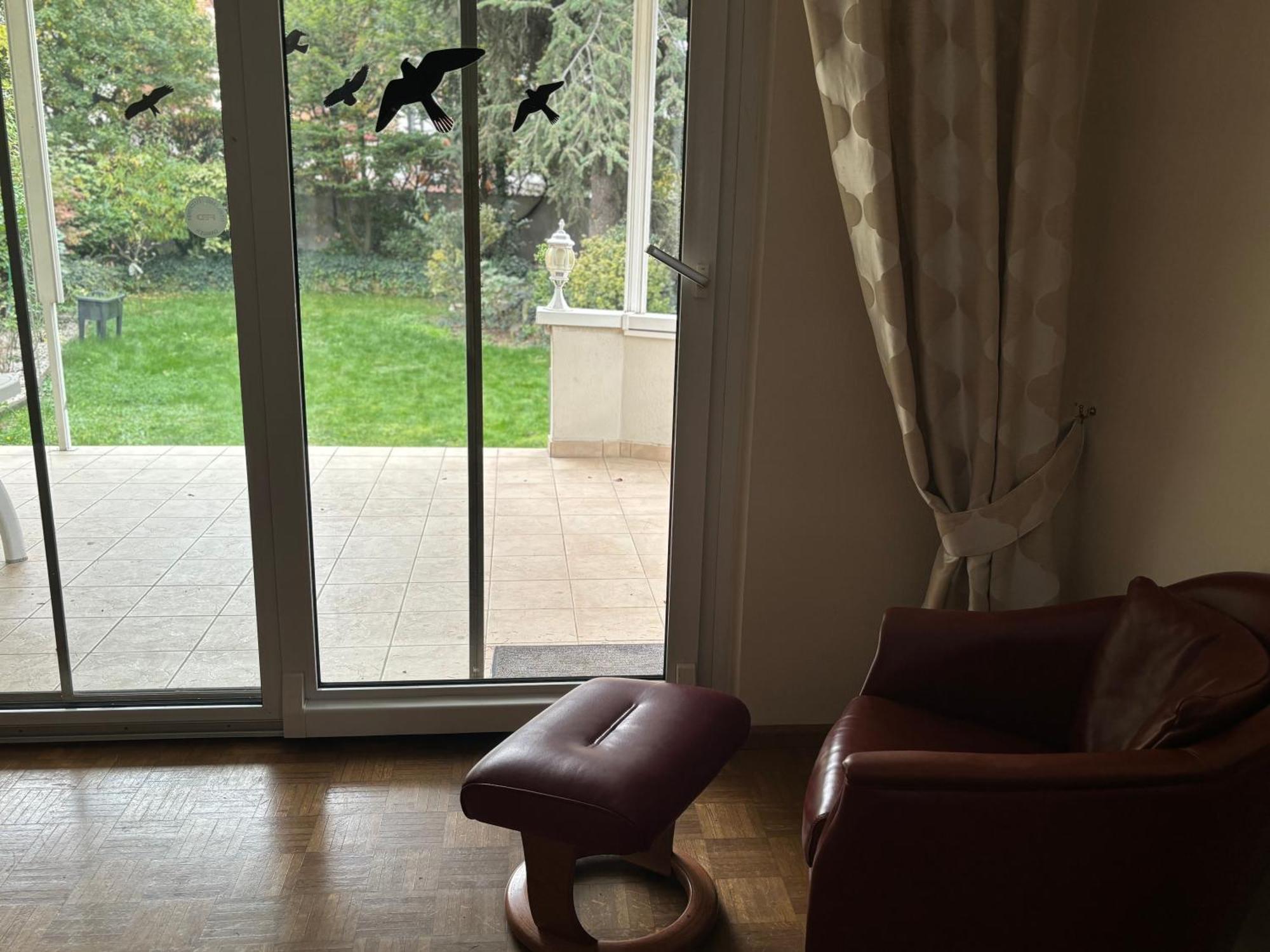 Charmant Appart. Dans Une Villa Saint-Louis  Exterior photo